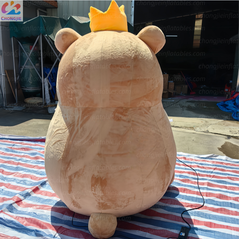 Inflatable Kapibala 3