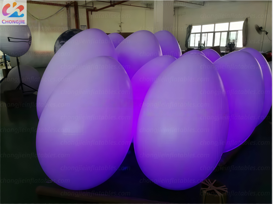 Inflatable egg 3