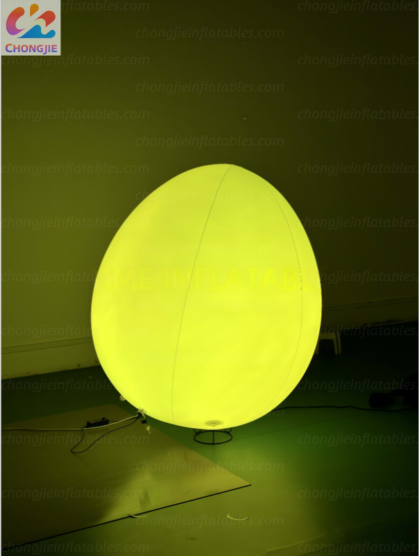 Inflatable egg 4
